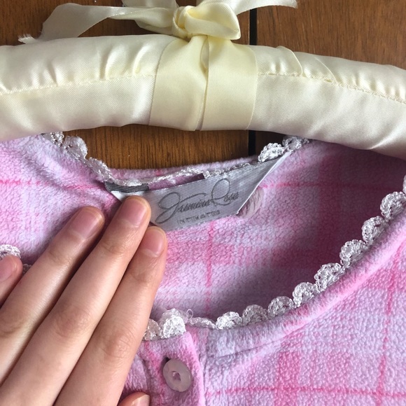 Vintage 80s cottagecore prairie style cotton candy pink nightgown - Picture 2 of 2